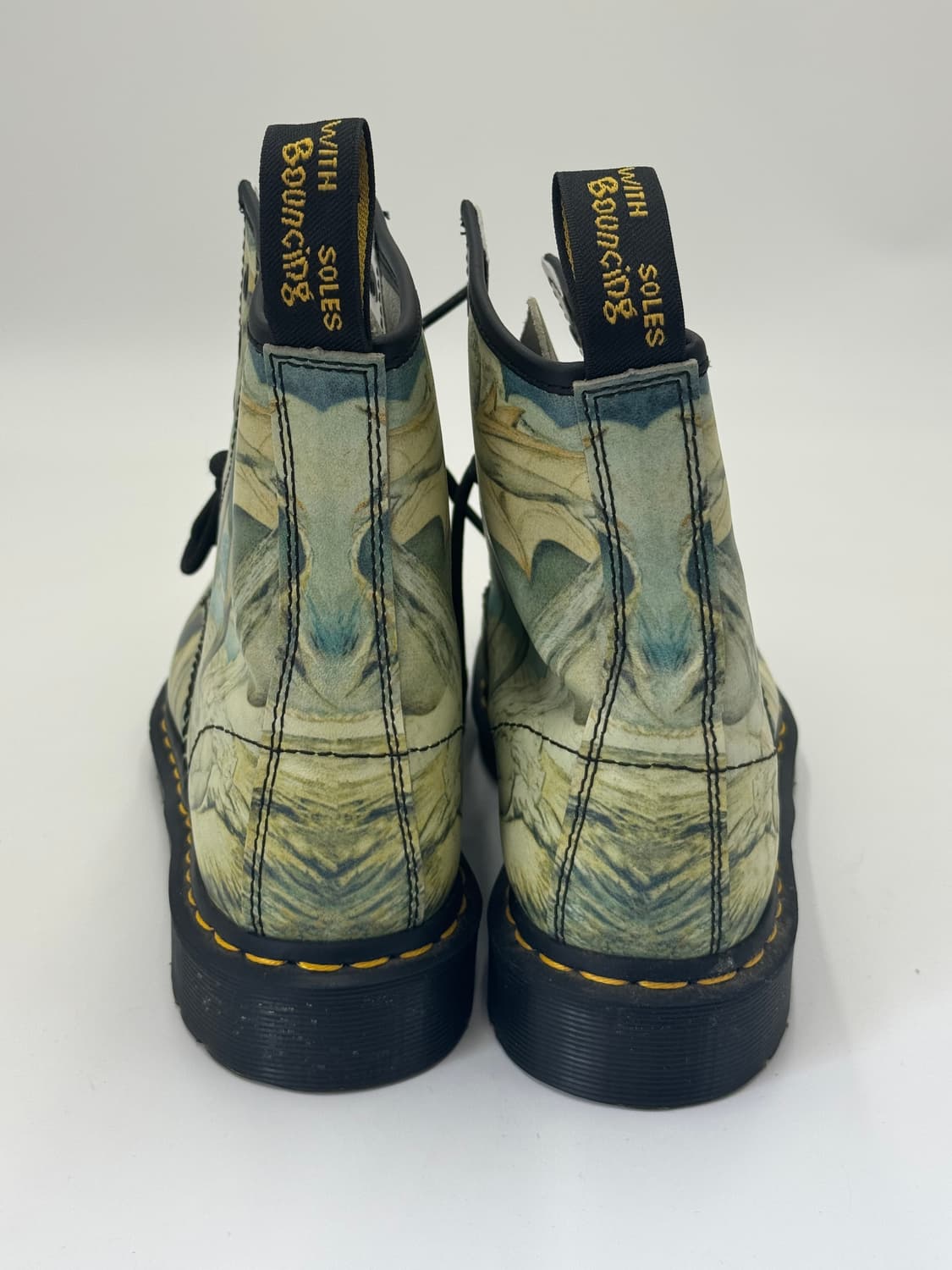 닥터마틴 8홀 윌리엄 상품이미지4