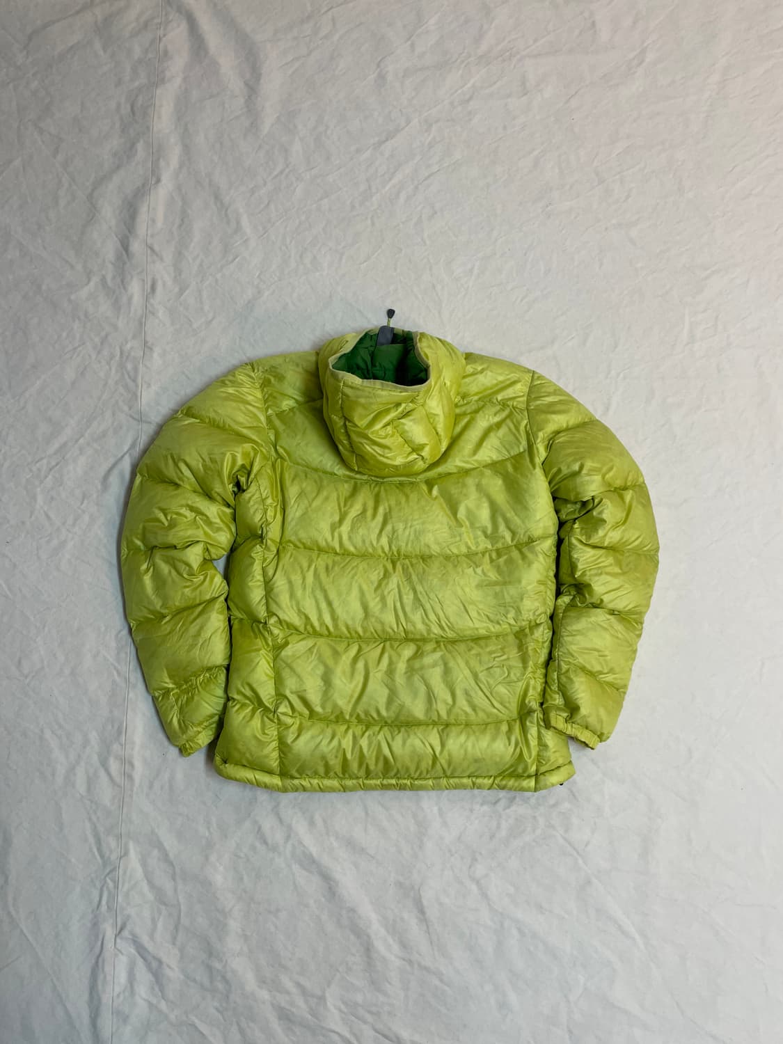 마운틴하드웨어 패딩 상품이미지10