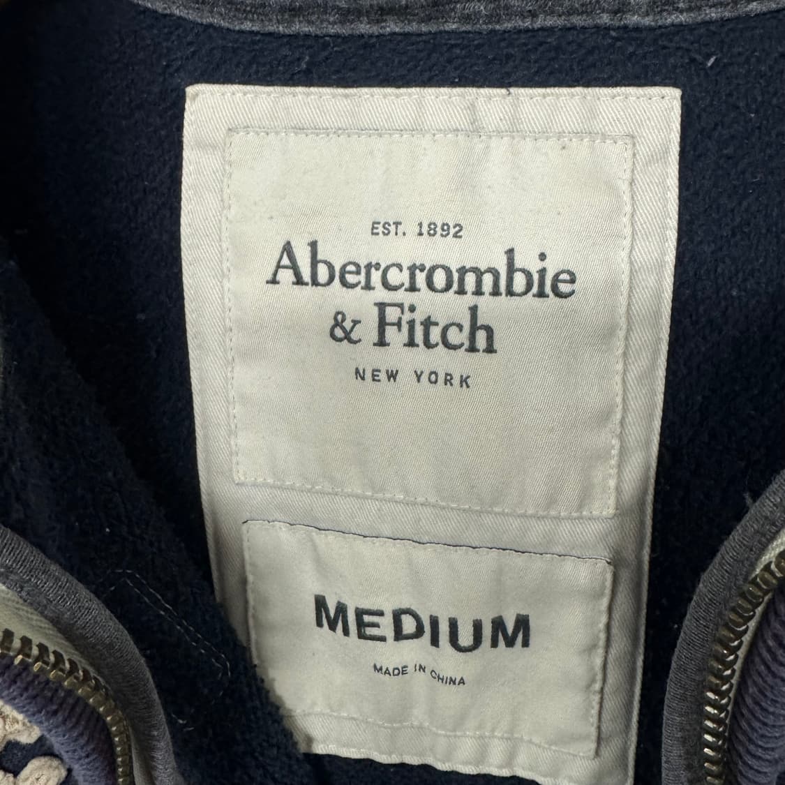 아베크롬비 y2k 아치로고 후드집업 상품이미지3