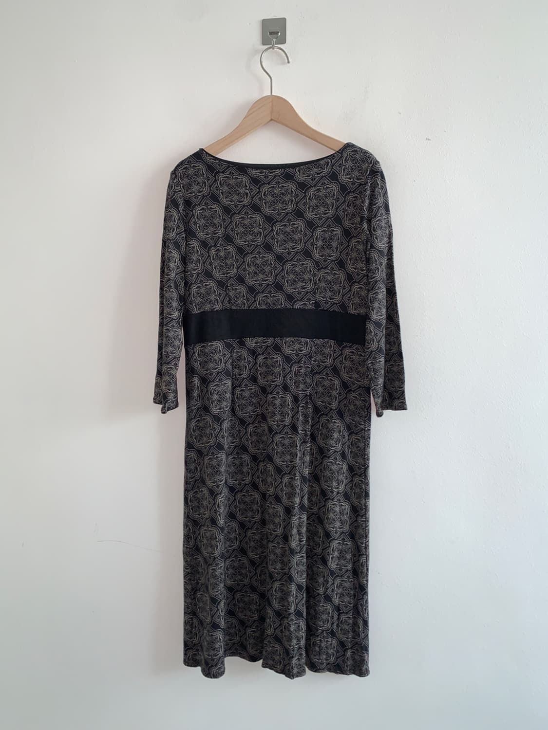 Bernard v neck dress 상품이미지6