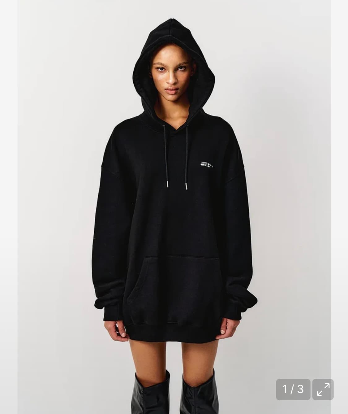 메탈릭 오버사이즈 후디 블랙 상품이미지1