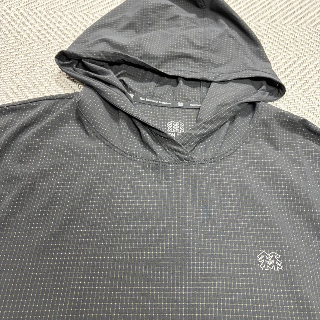 (100)코오롱 에어도트 블랙 후드티 상품이미지3