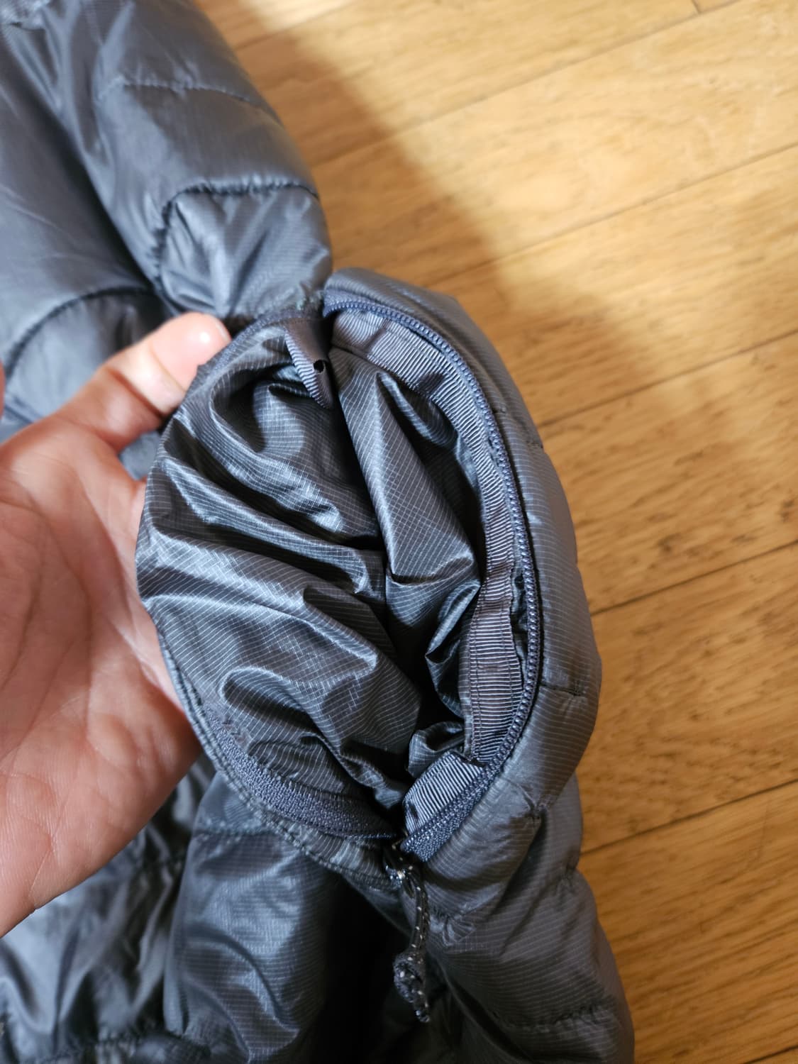 파타고니아 마이크로퍼프 후디 경량 패딩 새상품 상품이미지7