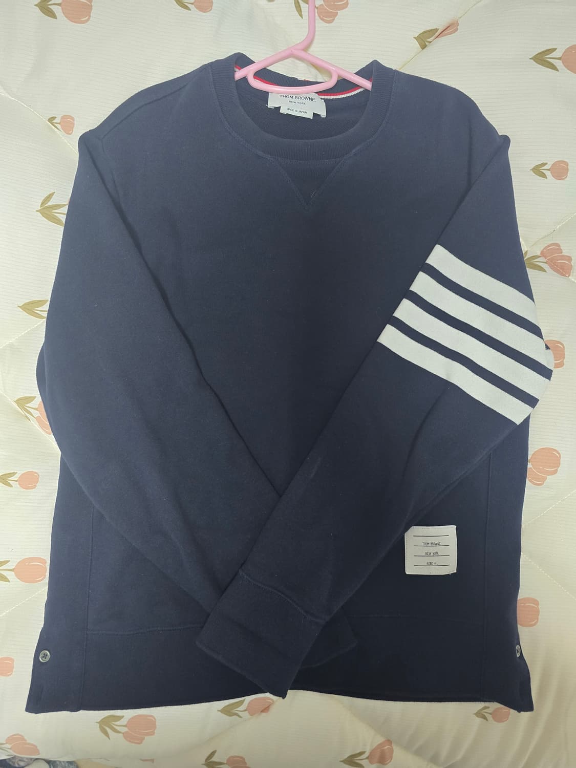 미사용 톰브라운 네이비 맨투맨 4사이즈 가격제시 상품이미지2