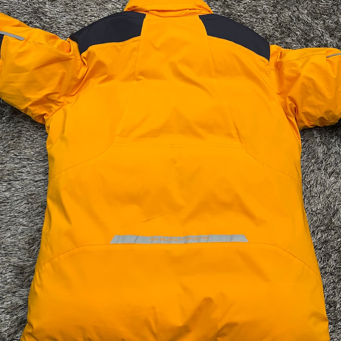 뉴발란스 남성 덕다운 패딩 (95) 상품이미지4