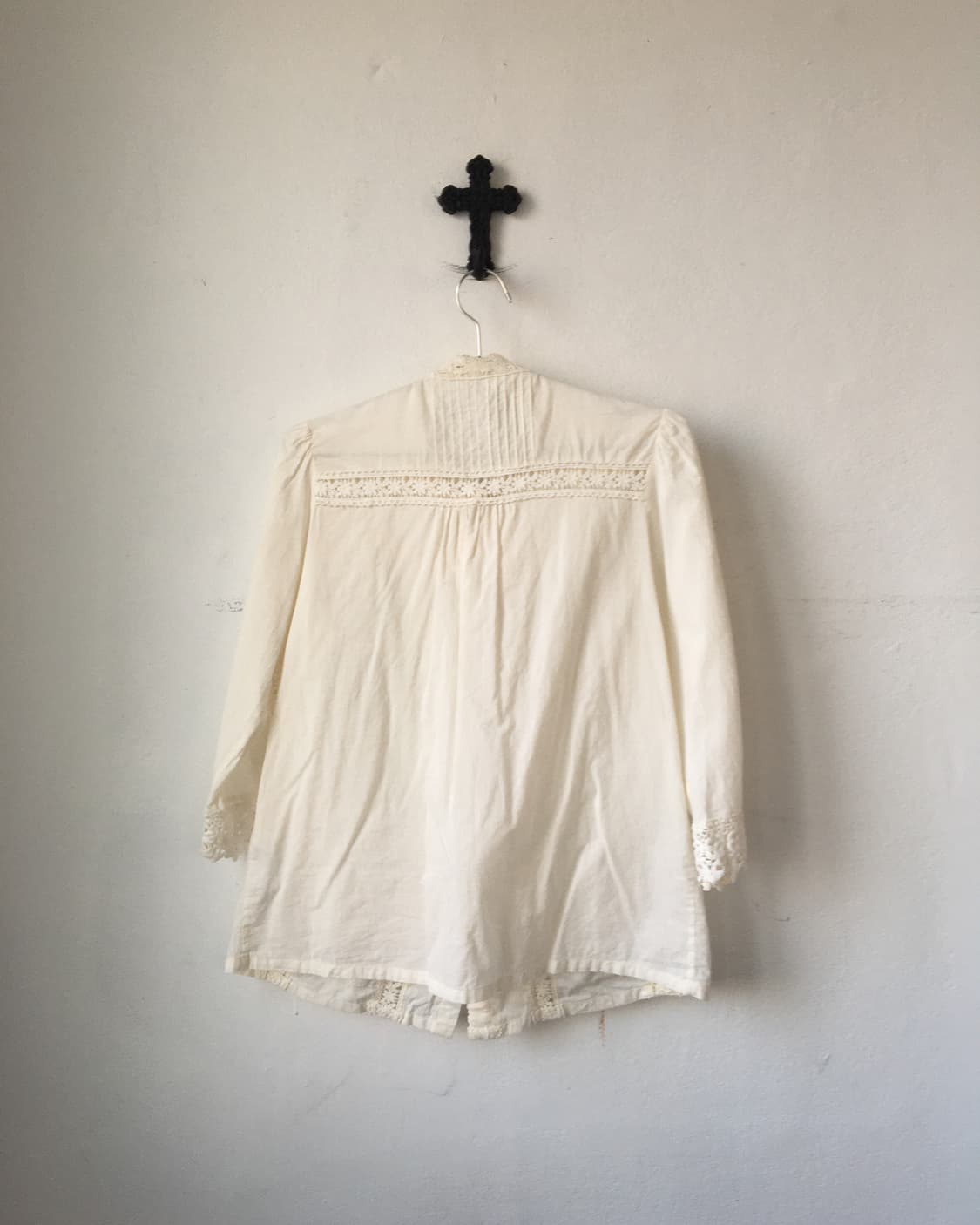 Crochet trimming blouse 상품이미지3