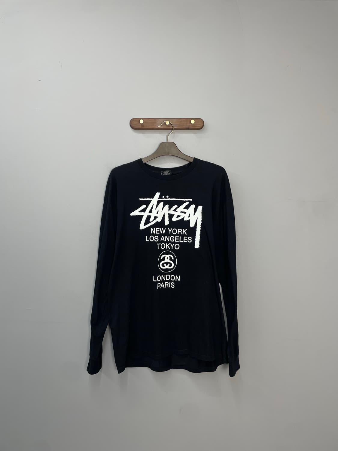 스투시 월드투어 블랙 롱 슬리브 H1392 상품이미지2