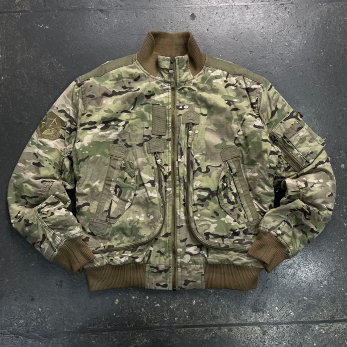 100 726 카모플라쥬 택티컬 항공점퍼 상품이미지1