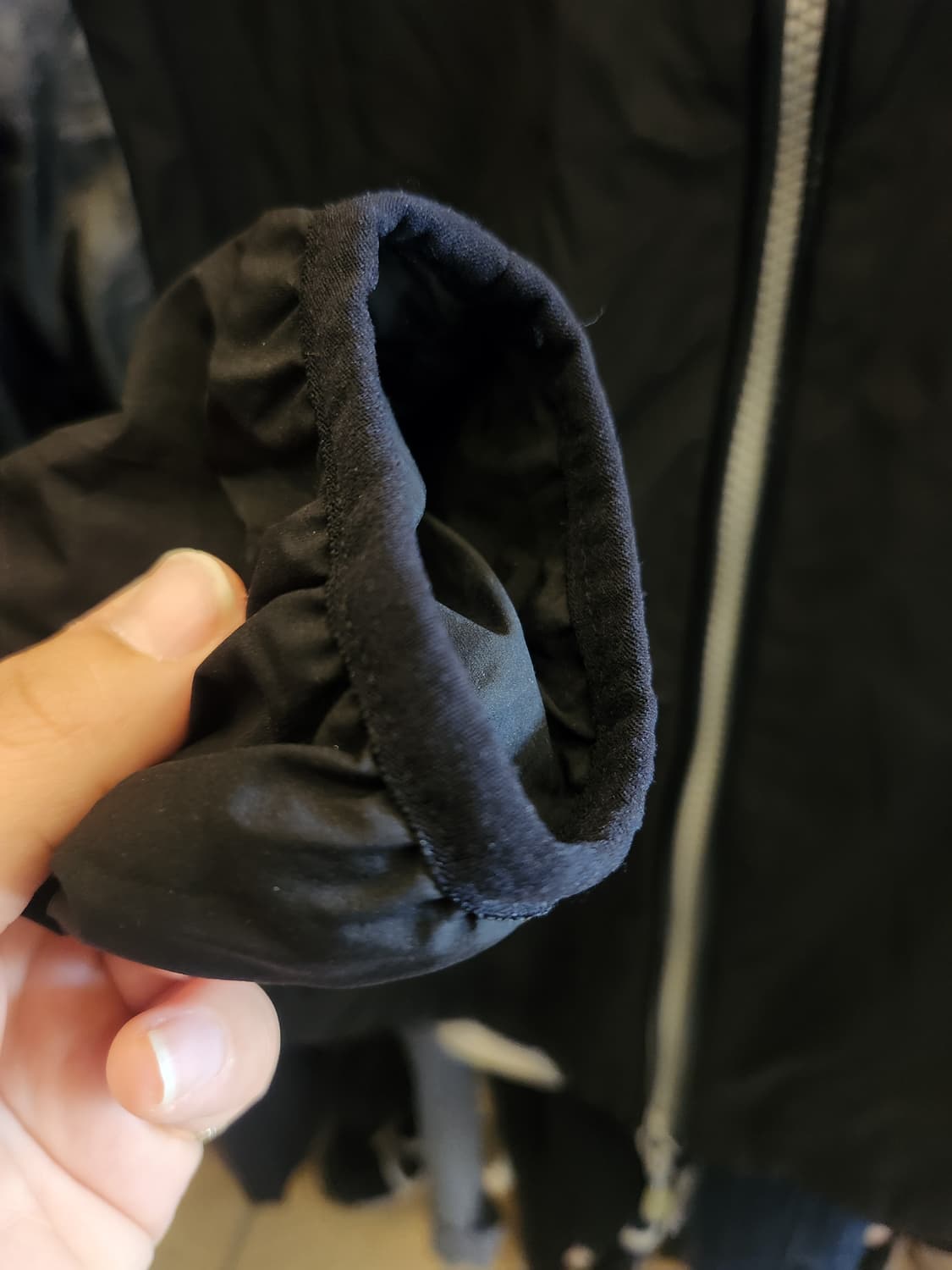 아르마니익스체인지 블랙 점퍼 상품이미지6