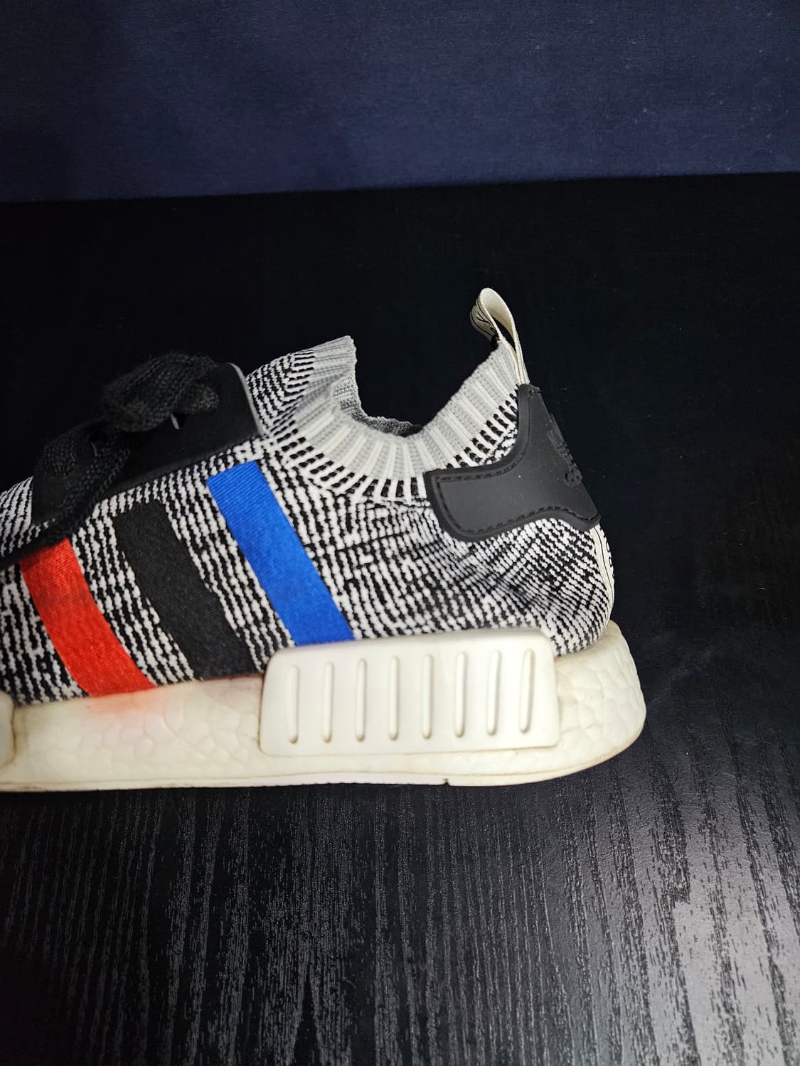 아디다스 NMD R1 프라임니트 블랙 남성 285 런닝화 스니커즈  상품이미지7