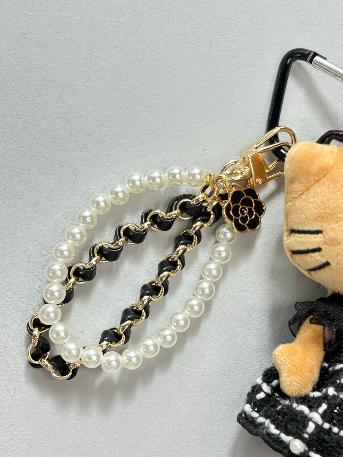 (1)롱다리키티 커스텀키링_ 🖤블랙 트위드 상품이미지2