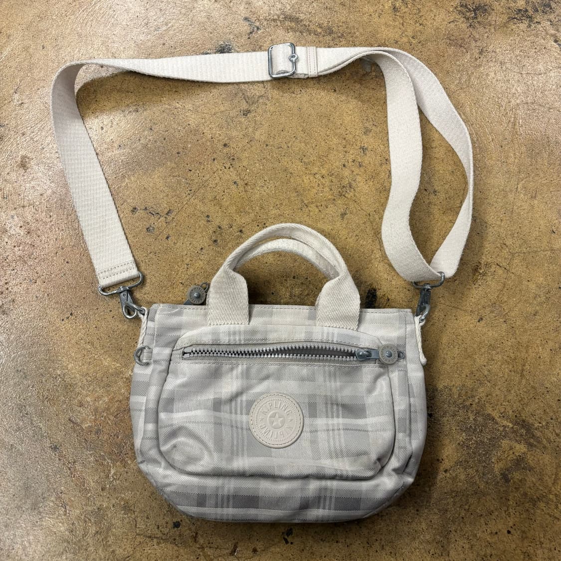 키플링 멜란지 화이트 그레이 체크 숄더백 크로스백 가방 상품이미지2