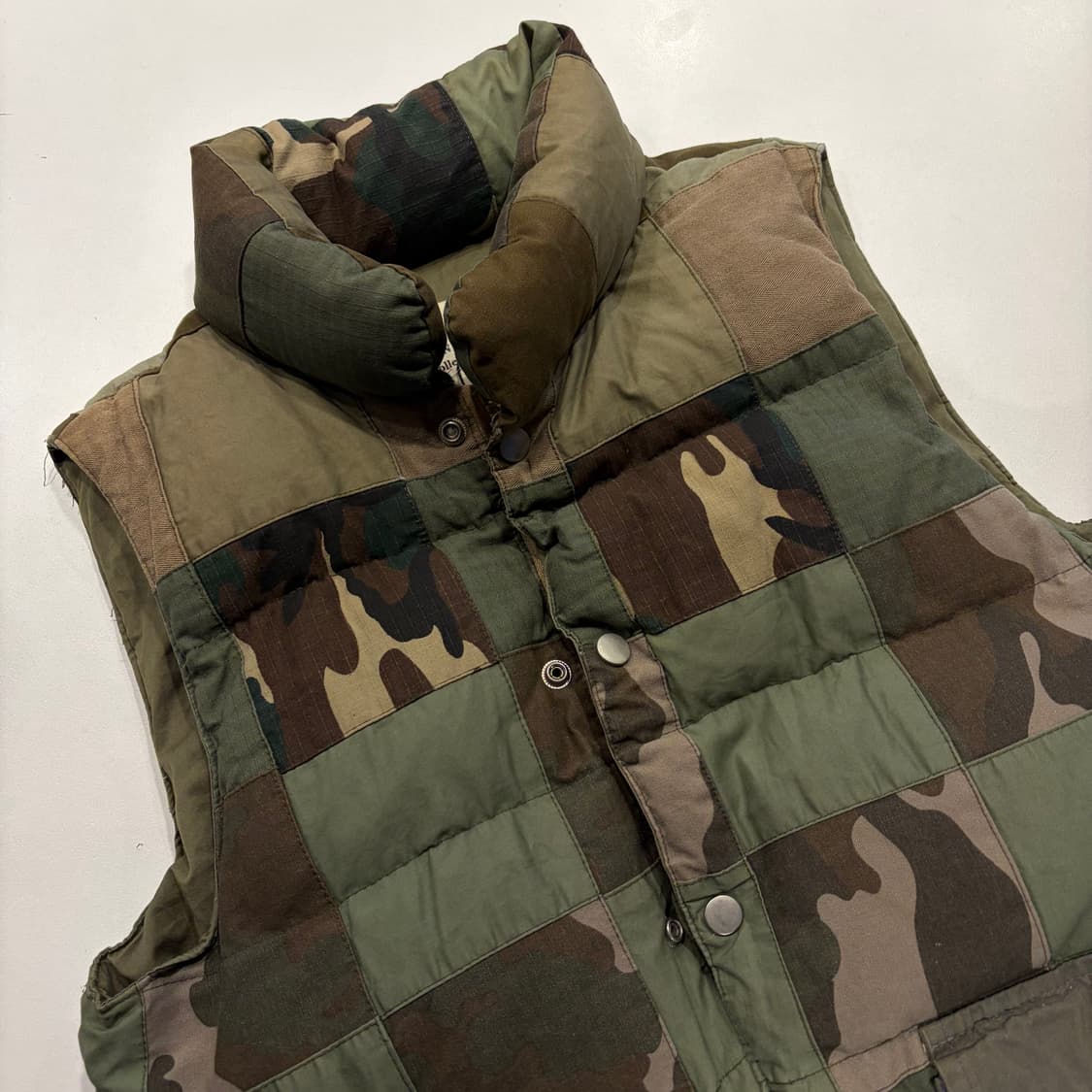 [1] 루니 빈티지 카모 패치워크 다운 베스트 조끼 C571 상품이미지3