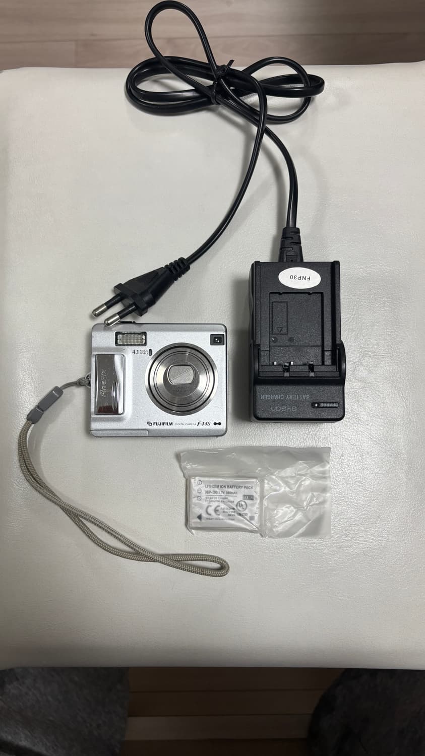 (희귀) 후지필름 파인픽스 f440 상품이미지1
