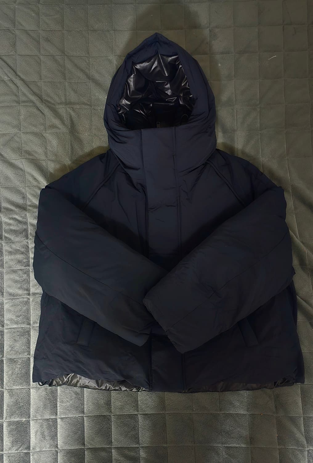 23fw 준지 189 숏 패딩 구스다운 점퍼
46사이즈 상품이미지4