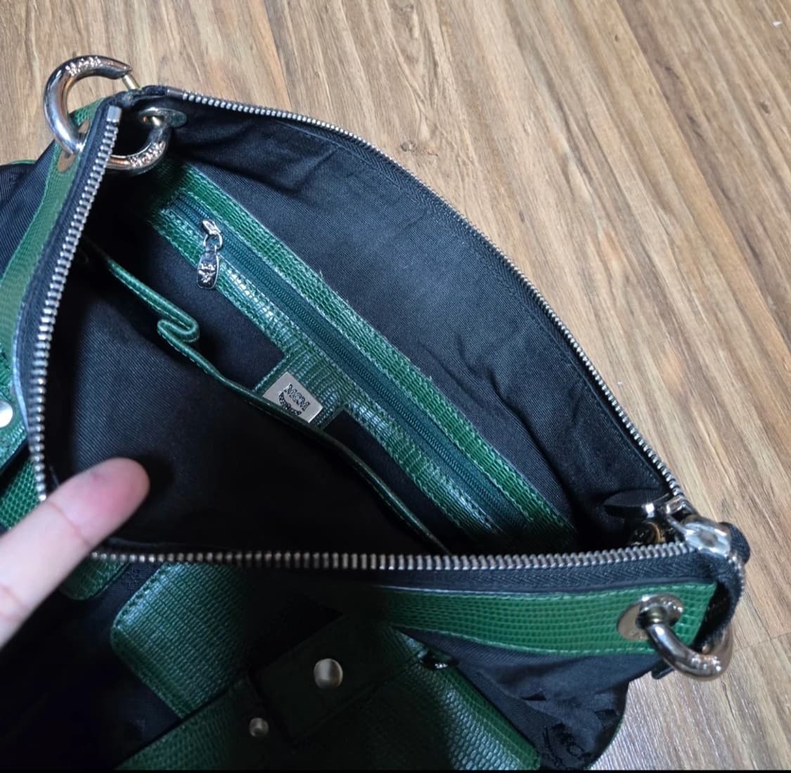 MCM 바이컬러 더블 포켓백 [정품] 상품이미지5