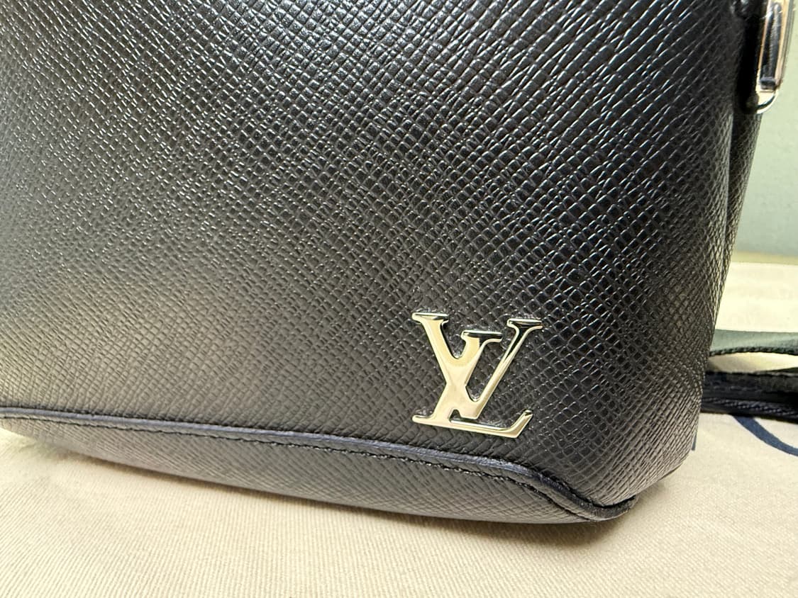 루이비통 애비뉴 슬링백 상품이미지3