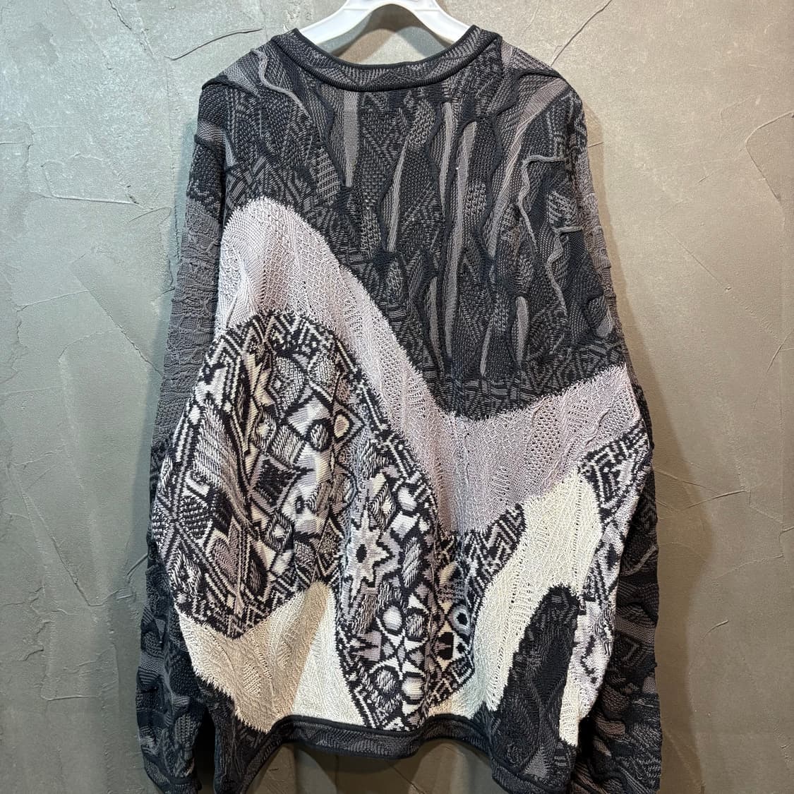 [L] COOGI 쿠지 빈티지 케이블 니트 상품이미지3