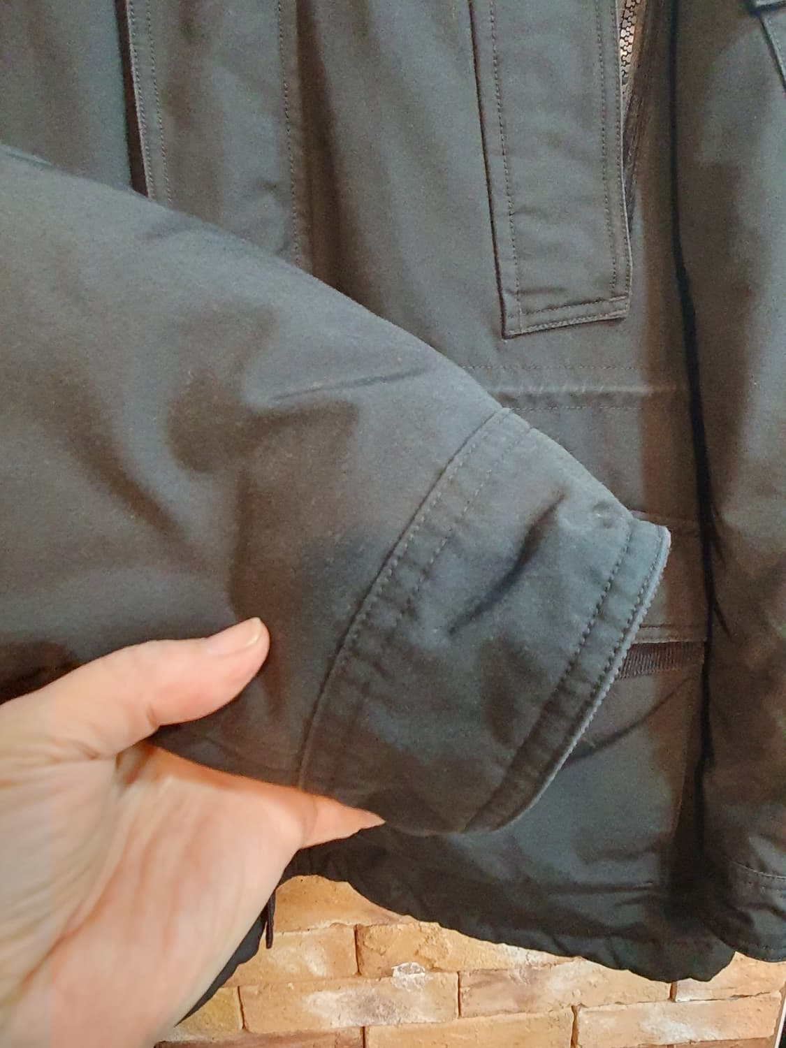 에스피오나지 N37°56' 남성 패딩 M 상품이미지3