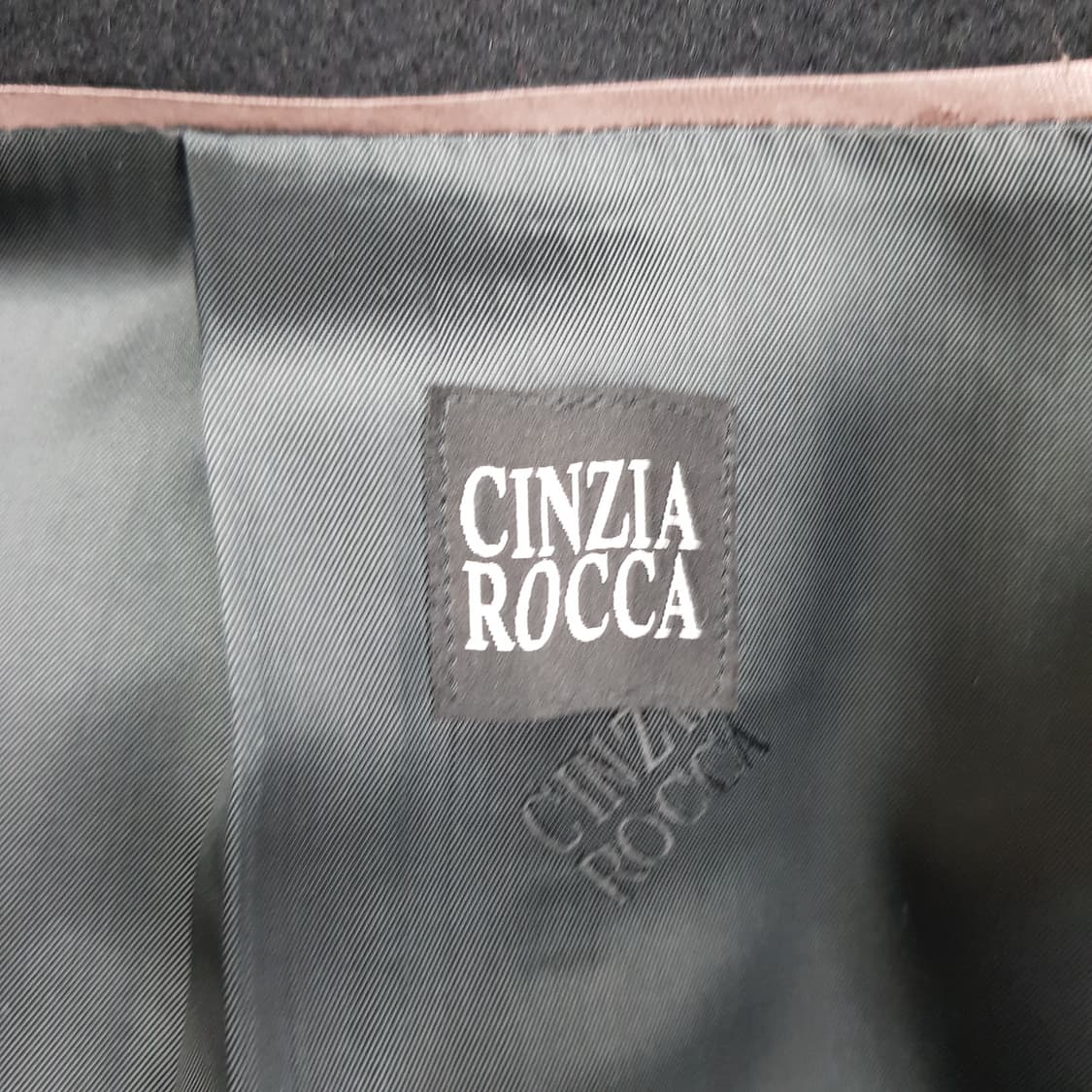 CINZIA ROCCA 블랙 캐시미어 벨티드 롱코트 38사이즈 상품이미지8