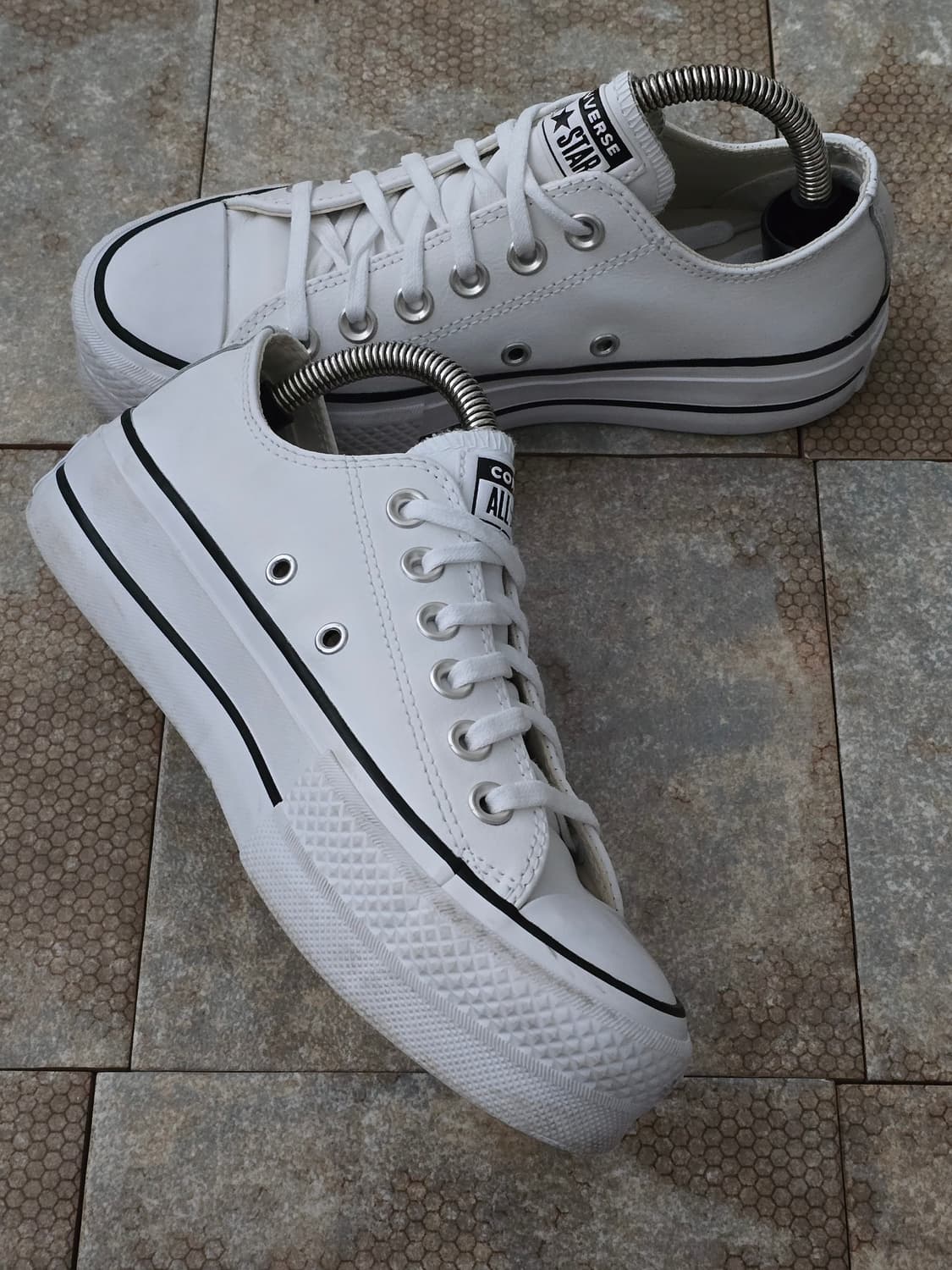 (220)컨버스 척테일러 올스타 리프트 레더 로우 상품이미지4