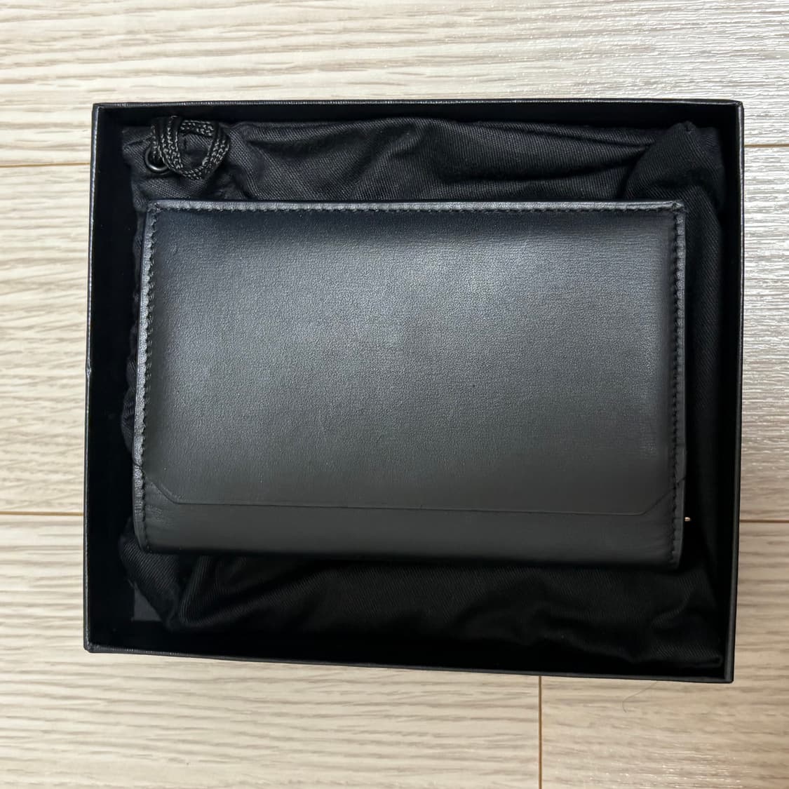 생로랑 지갑 상품이미지2