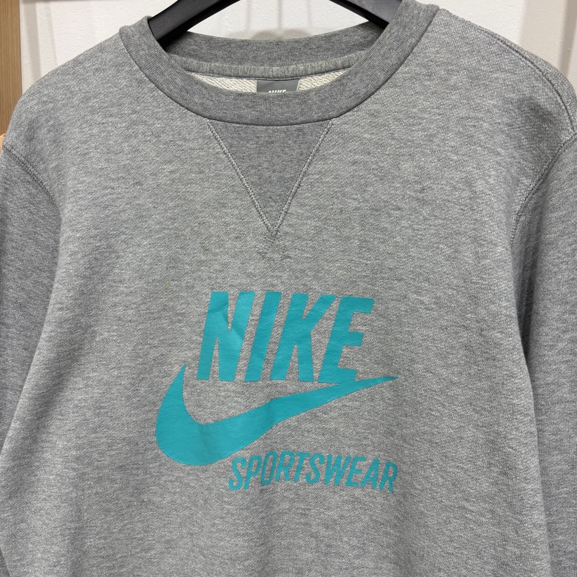 나이키 맨투맨 상품이미지2