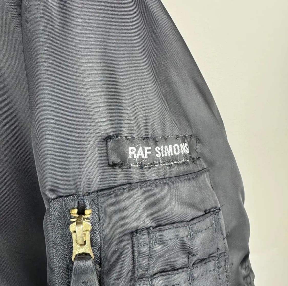 [48-50] Raf Simons Summa Cum Laude Bombe 상품이미지6