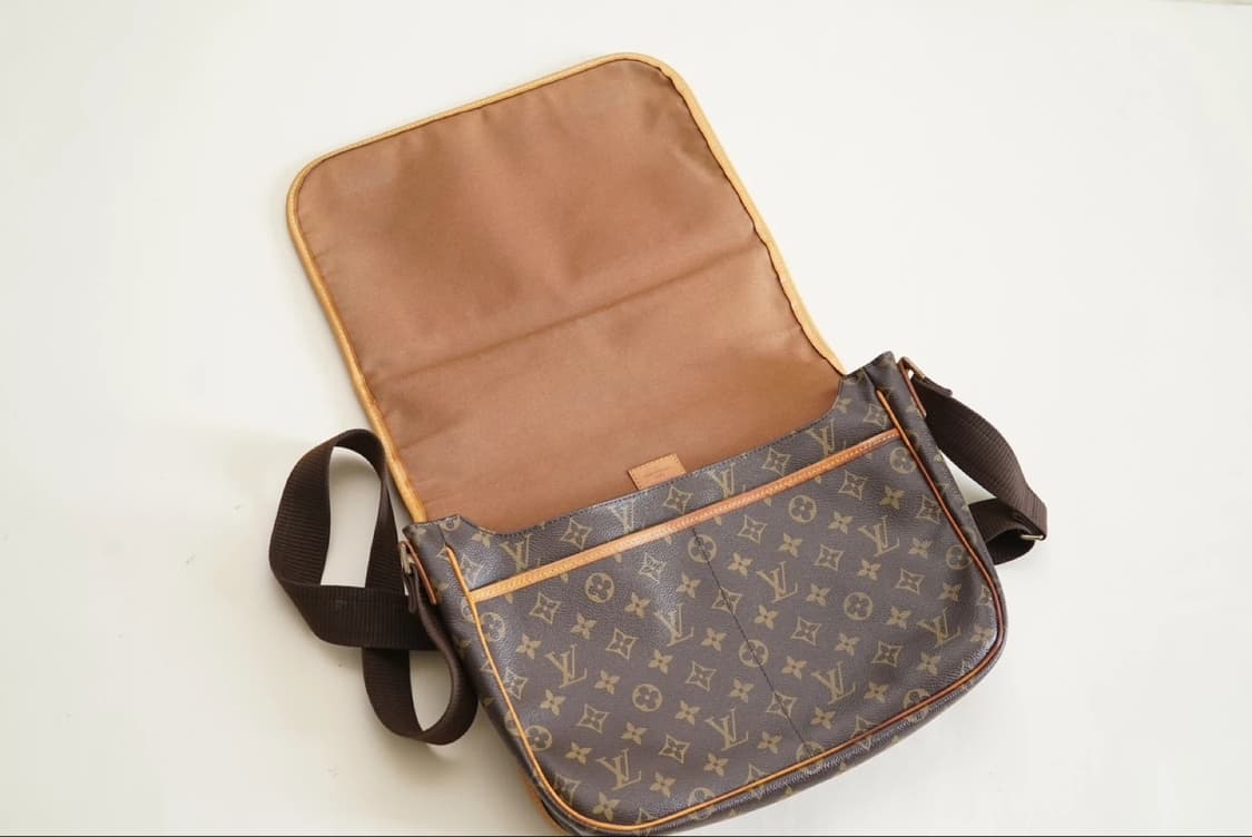 루이비통 모노그램 보스포르 메신저 크로스백 GM 상품이미지3