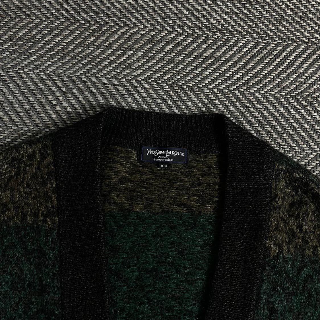 90s 입생로랑 아카이브 패턴 울 가디건y 3343 상품이미지5