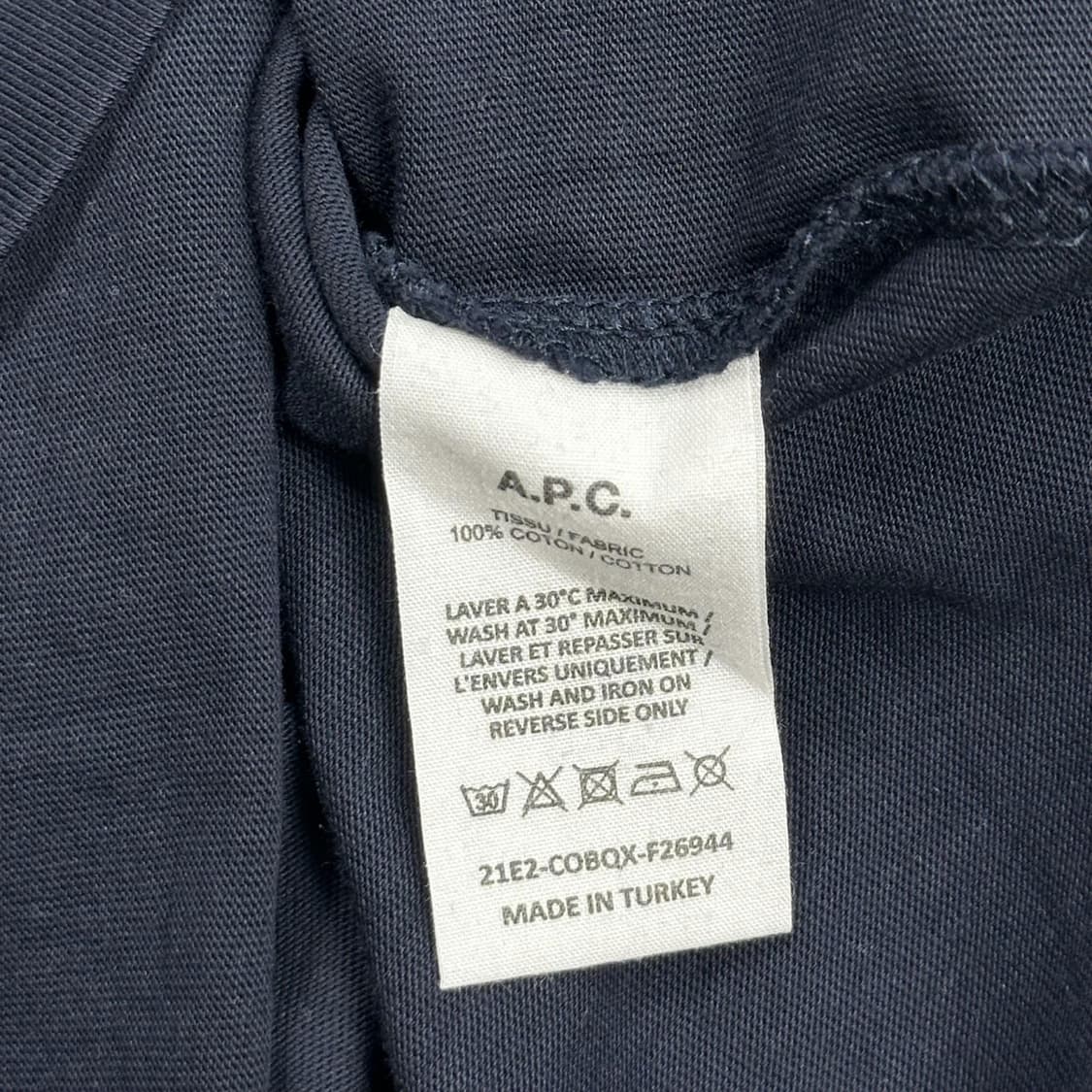 아페쎄 A.P.C 이니셜 네이비 반팔 티셔츠 (M 여성추천) 상품이미지5