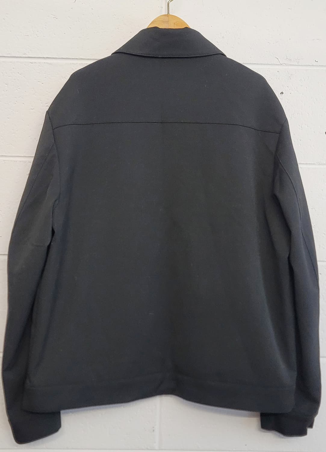 [105.XL] 무신사스탠다드 투웨이지퍼 릴렉스드 포켓 미니멀자켓 판매 상품이미지3