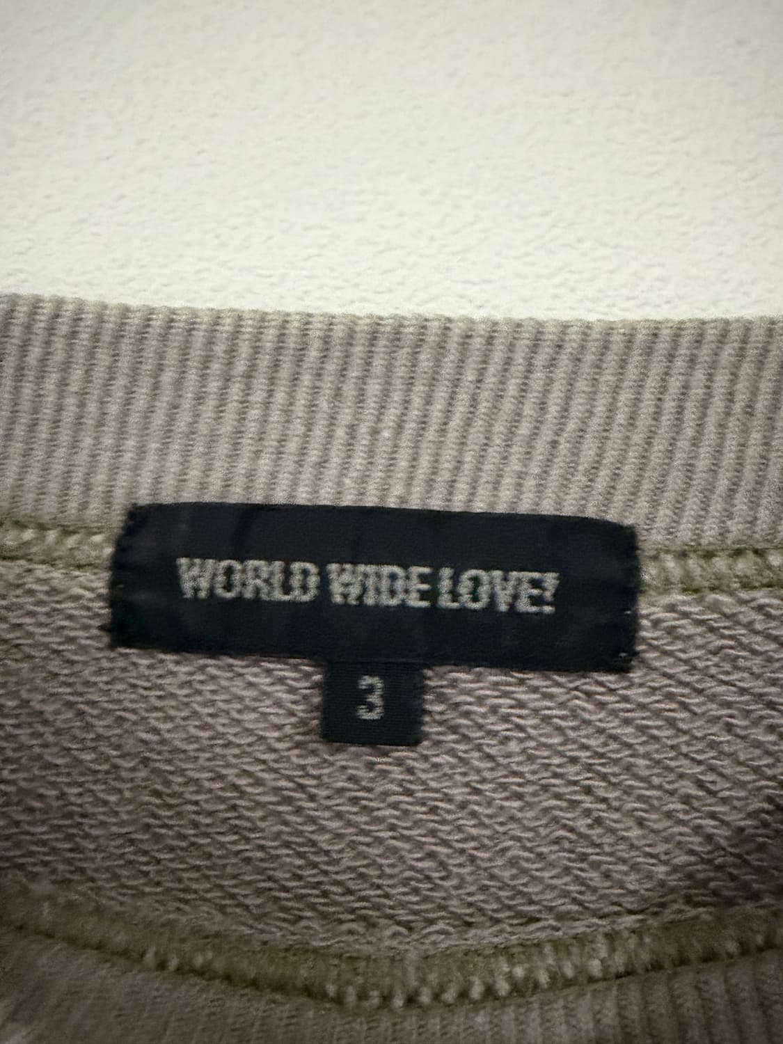 WORLD WIDE LOVE! (월드 와이드 러브) 빈티지 맨투맨 상품이미지2