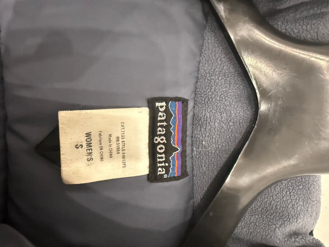 파타고니아 패커블 구스다운 푸퍼 패딩 s 상품이미지4