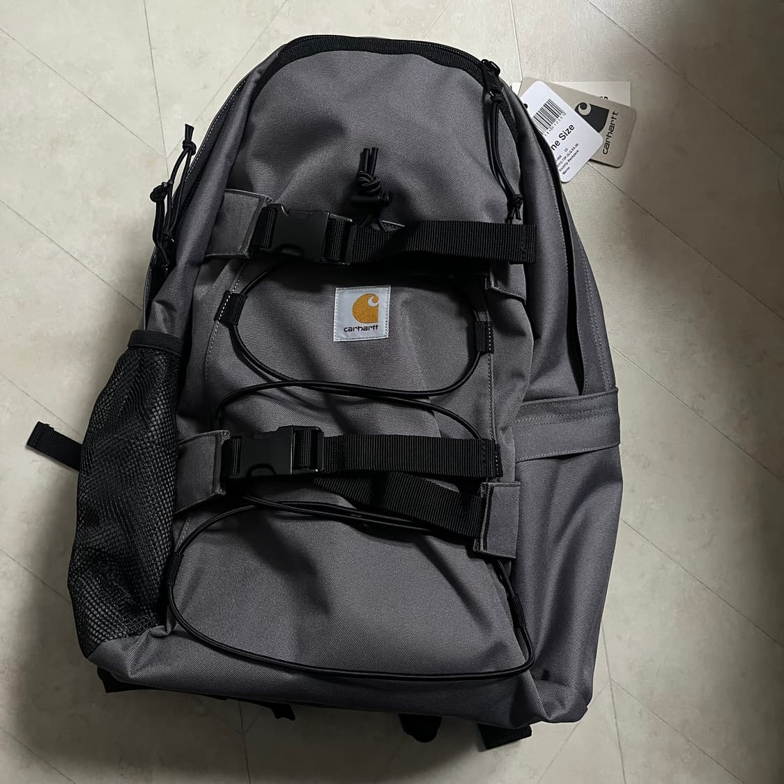 새상품(OS)칼하트WIP 로고 킥플립 백팩 만타 상품이미지2