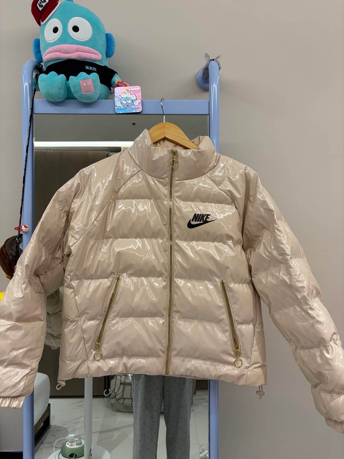 나이키 유광 숏패딩 상품이미지1