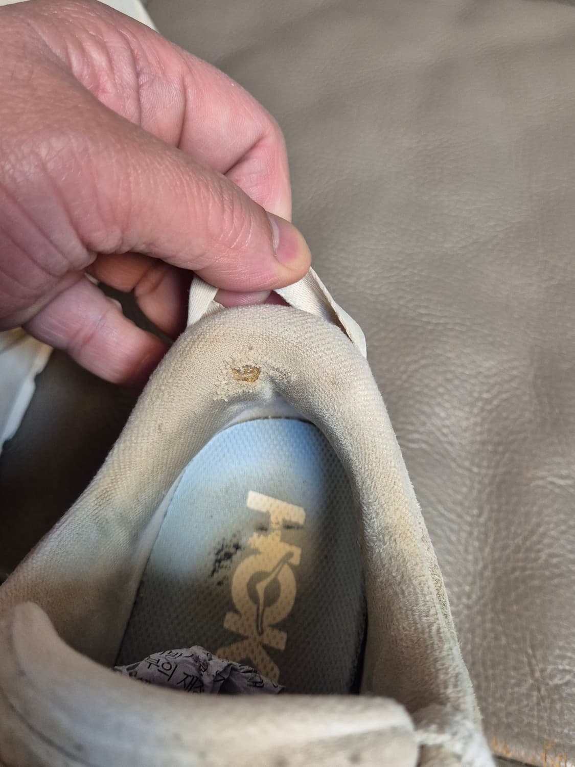 호카 클리프톤 L 스웨이드 에그녹 여성 235 상품이미지10