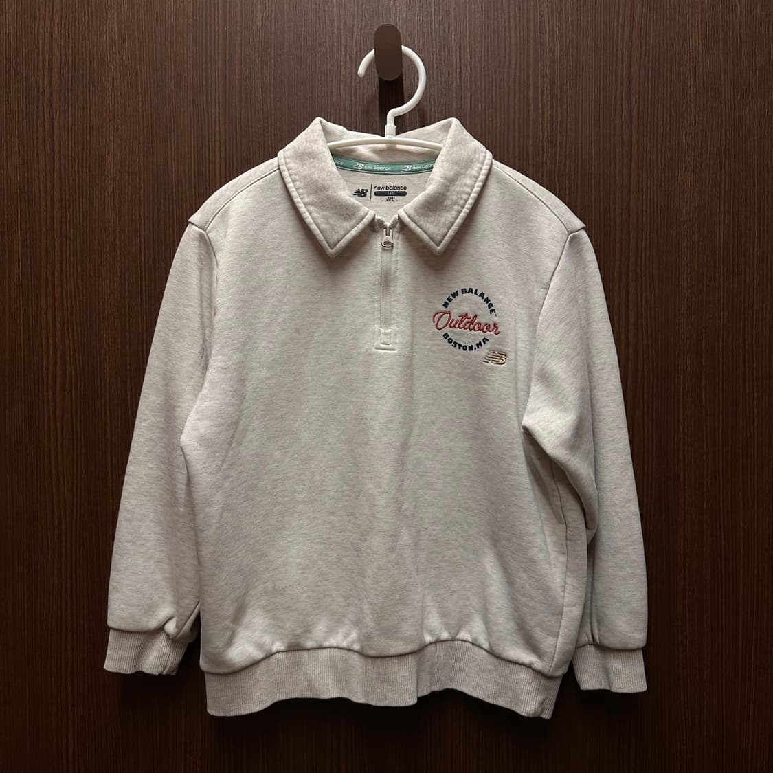 뉴발란스 반집업 맨투맨 140 상품이미지1