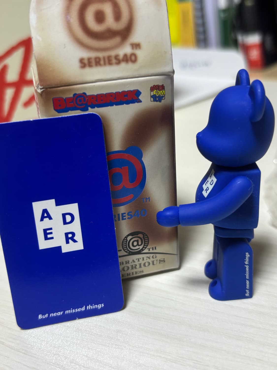 아더에러 베어브릭 100% 상품이미지4