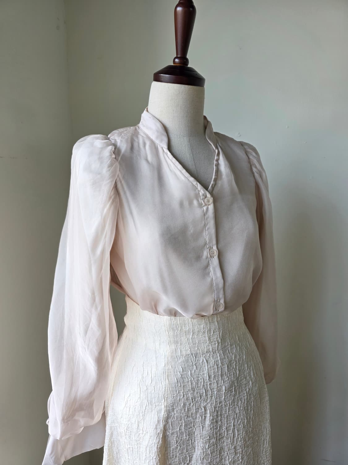 쉬폰 퍼프 블라우스  상품이미지1