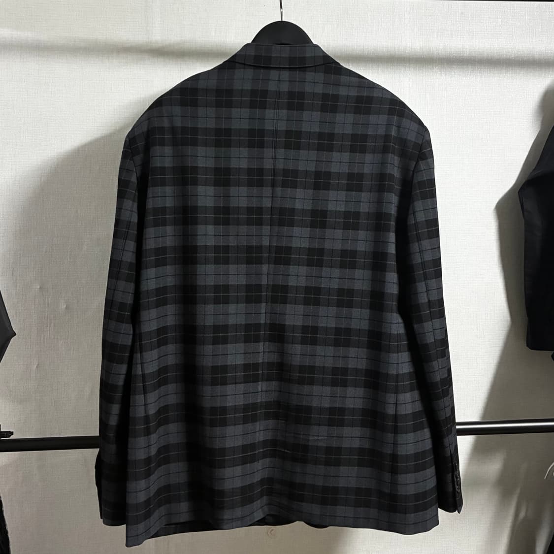 [48] 발렌시아가 19FW 타탄 체크 패치 블레이저 자켓 상품이미지2