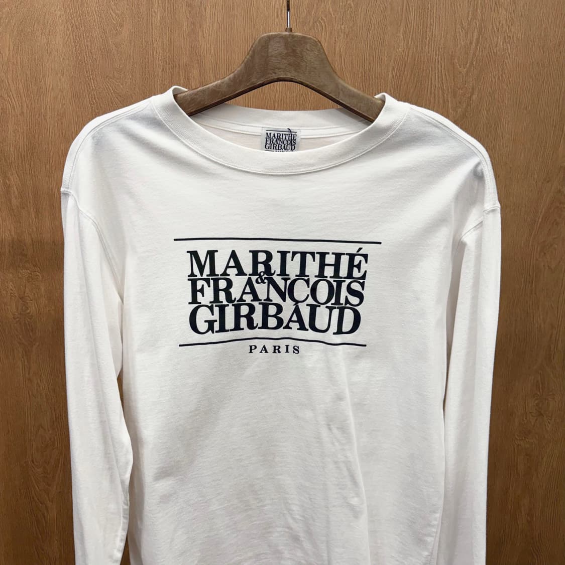 마리떼 프랑소와 저버 긴팔 티셔츠 로고 프린팅 디테일 레귤러핏 화이트 상품이미지4