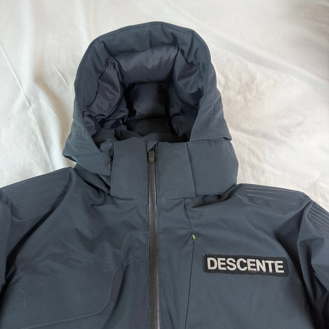 데상트 대장급 구스다운 패딩 L 상품이미지3