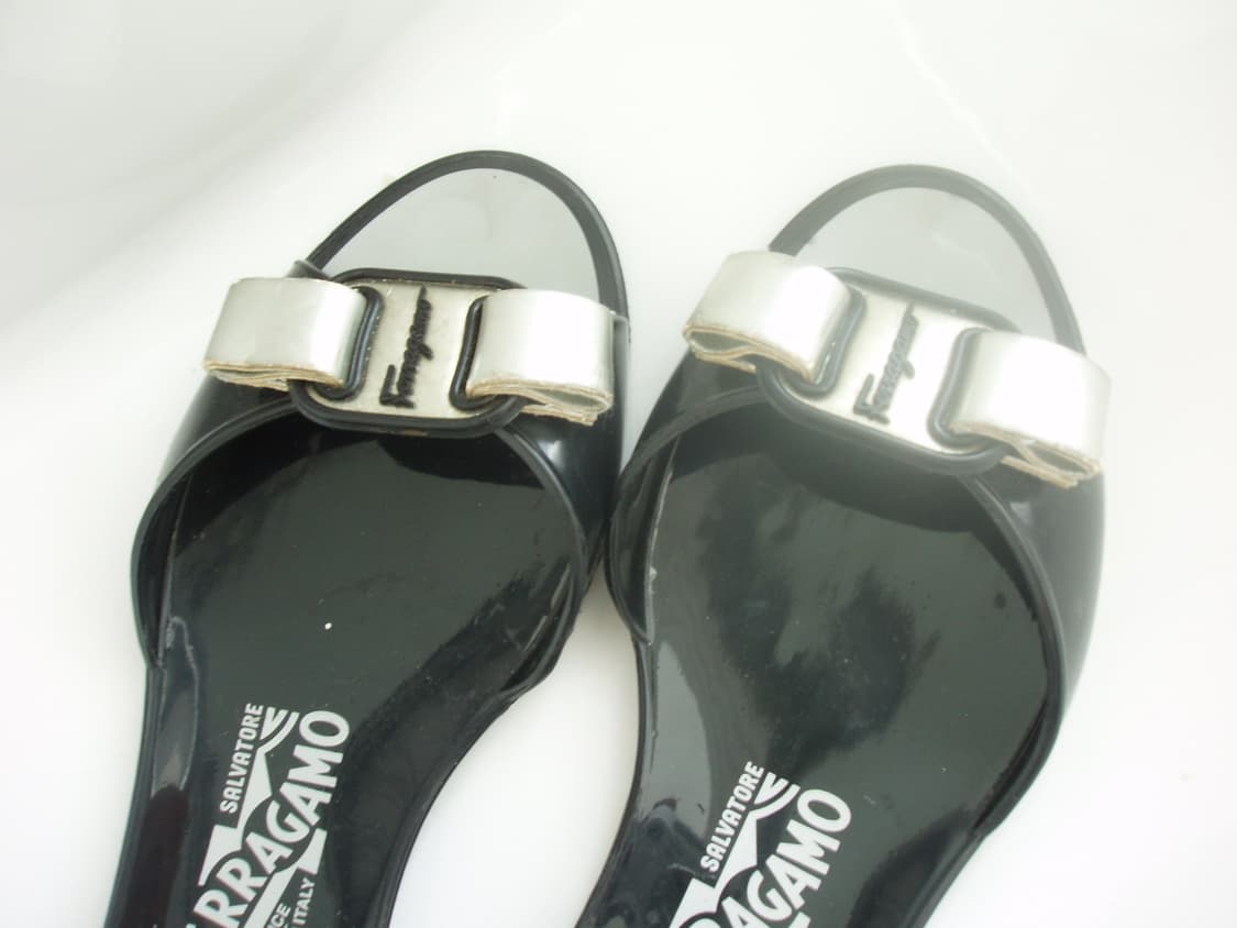 Ferragamo jelly shoes (made in Italy) 상품이미지1