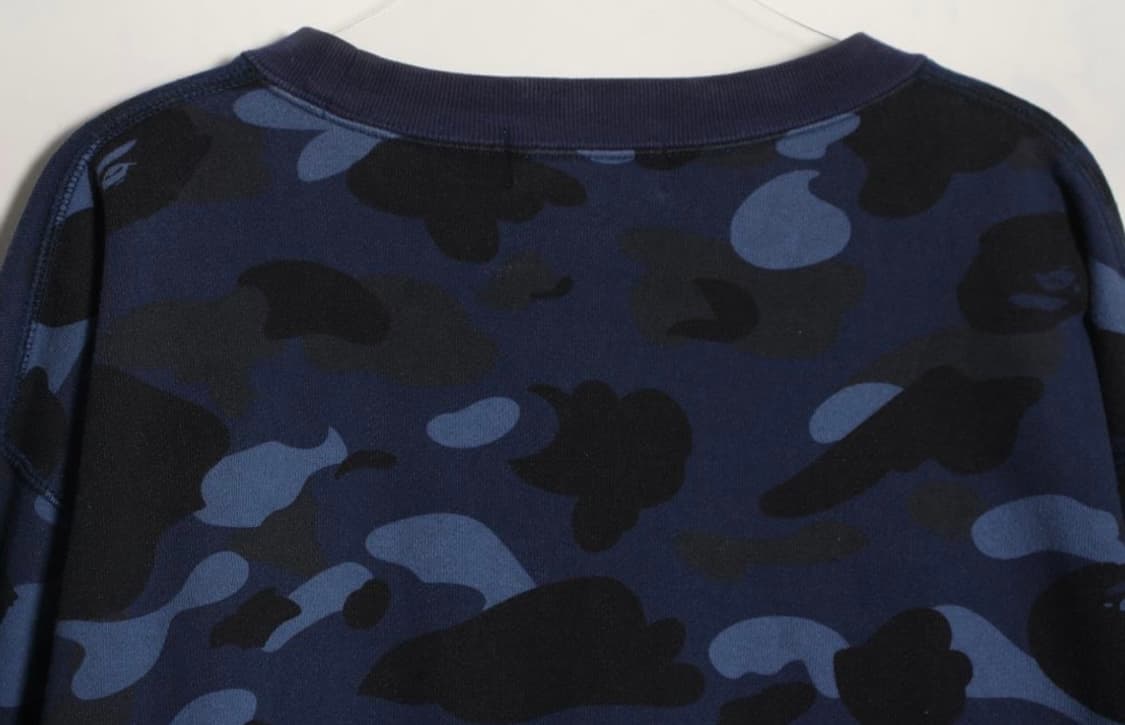 베이프 카모 맨투맨 희귀컬러 상품이미지6