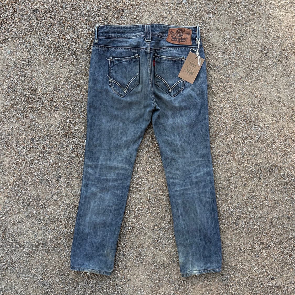 리바이스 쿠퍼 웨스턴 로우라이즈 데님 (31)   상품이미지4