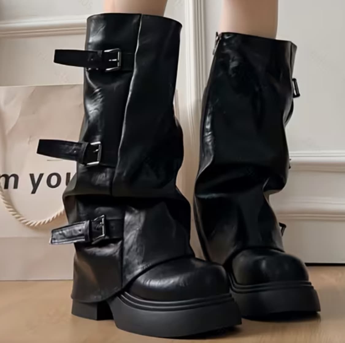 버클 롱부츠 240 팝니다 상품이미지1