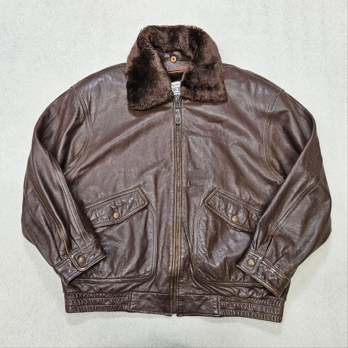 Guess A-2 레더 자켓 L 상품이미지1