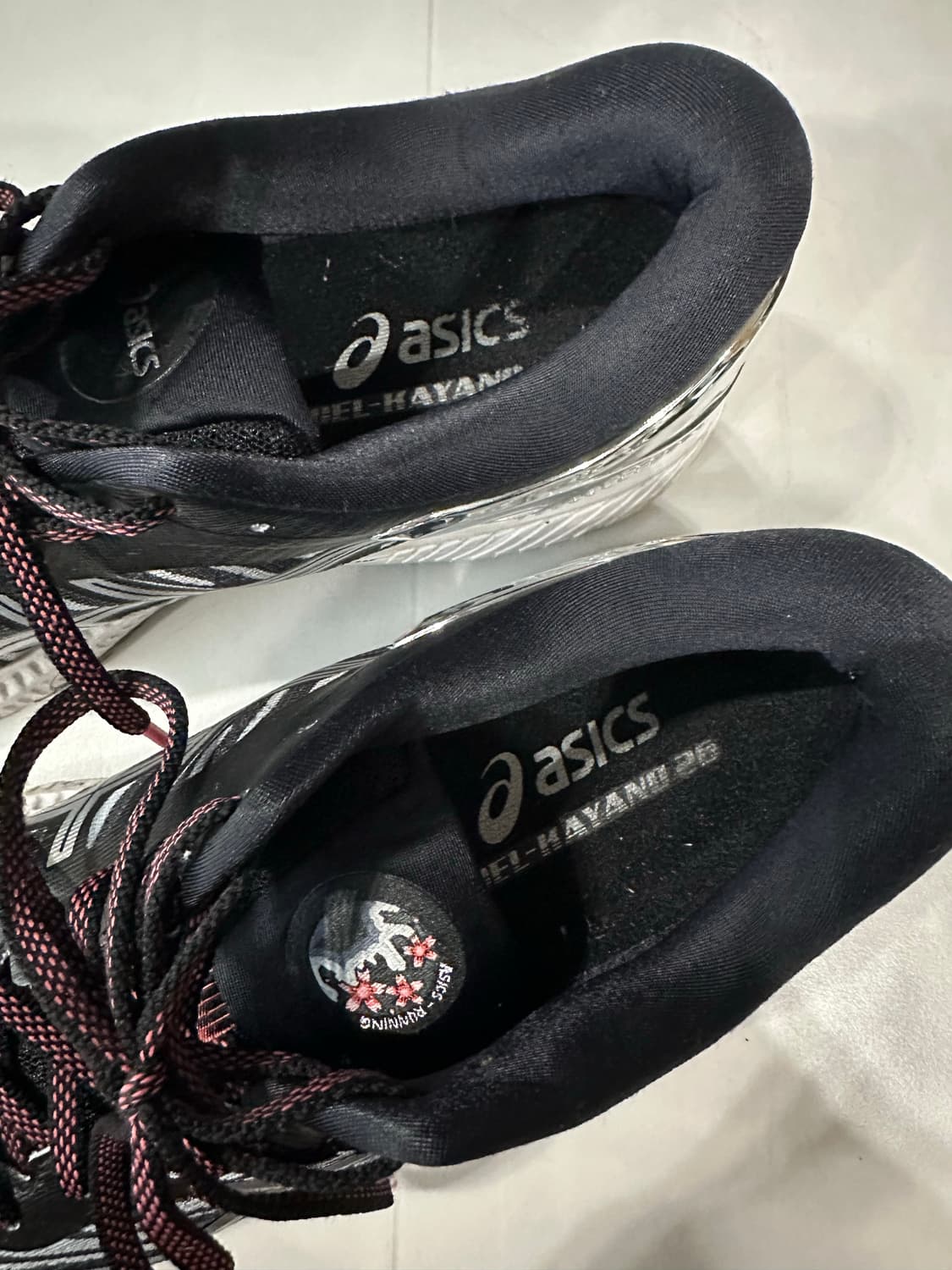 [270]아식스 젤카야노26 지브라 런닝화 상품이미지2