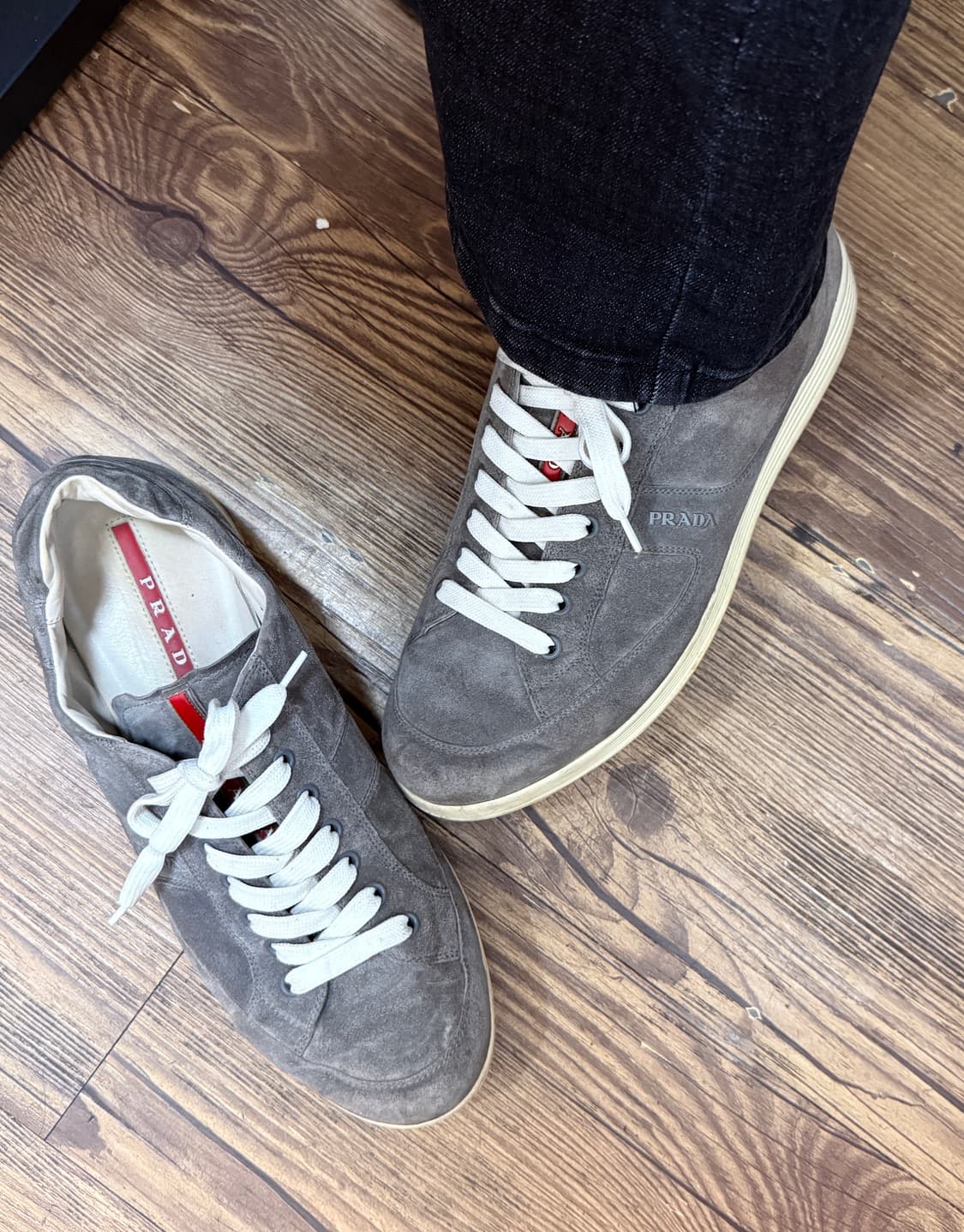 프라다(PRADA) 스웨이드 스니커즈 그레이 8.5 (265~270 추천 상품이미지10